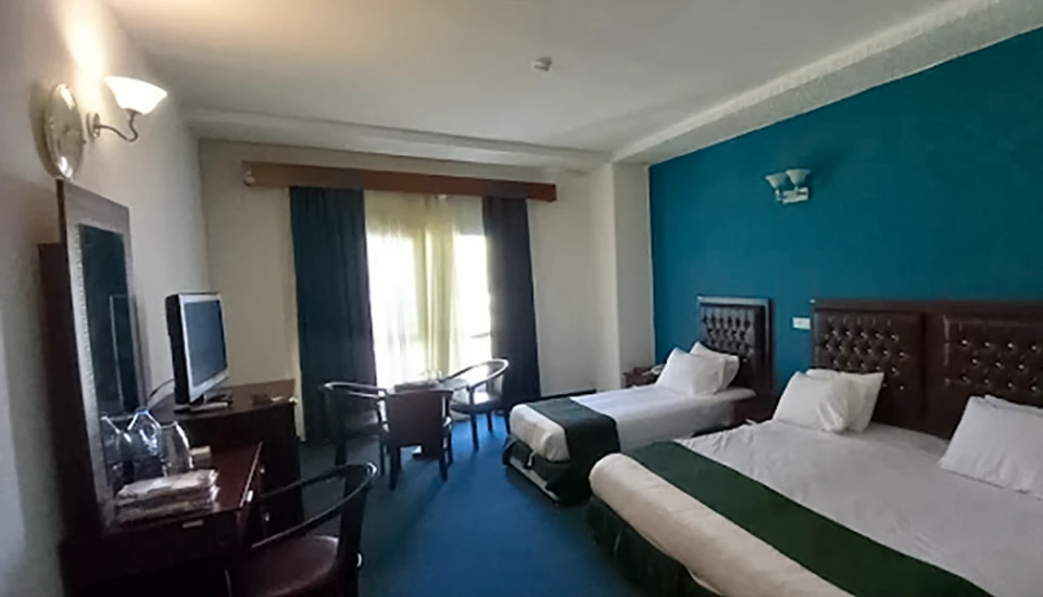 هتل گامبرون کیش